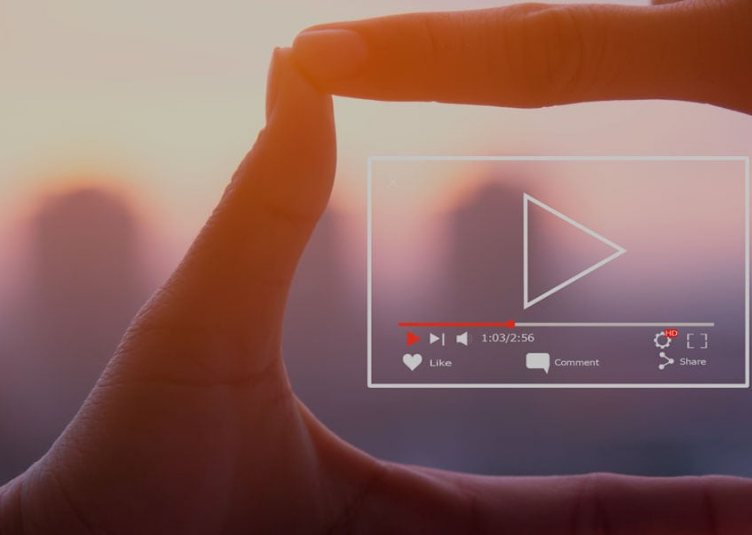 Reattiva Video: la strategia video per raggiungere migliaia di clienti.